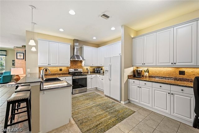 13650 Lucera CT, Estero, FL 33928