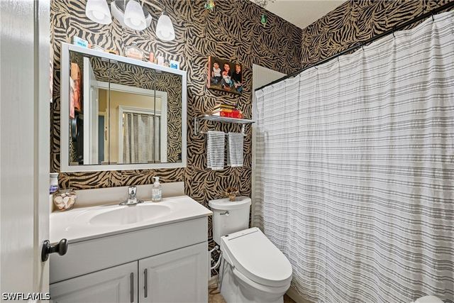 13650 Lucera CT, Estero, FL 33928