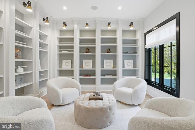 938 SAIGON RD, Mclean, VA 22102