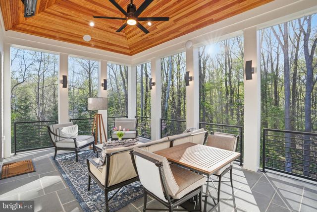938 SAIGON RD, Mclean, VA 22102