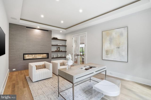 938 SAIGON RD, Mclean, VA 22102
