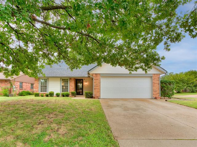 805 Mallard Avenue, Edmond, OK 73003
