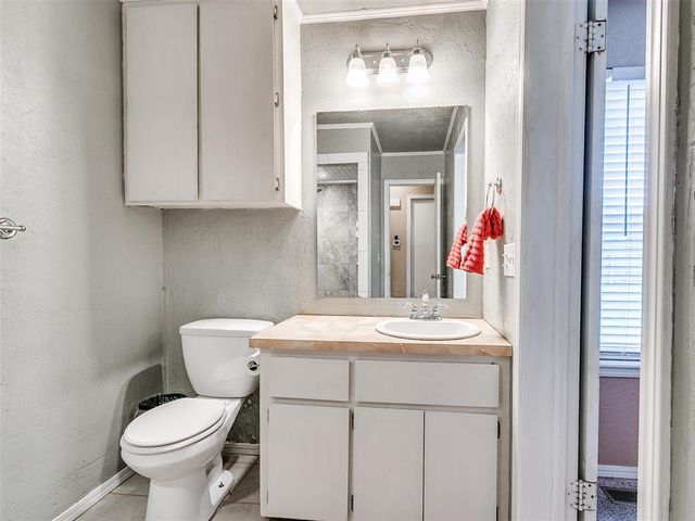 805 Mallard Avenue, Edmond, OK 73003