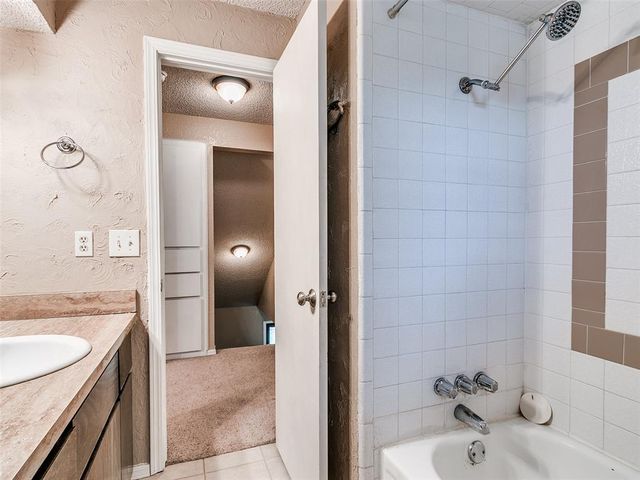 805 Mallard Avenue, Edmond, OK 73003