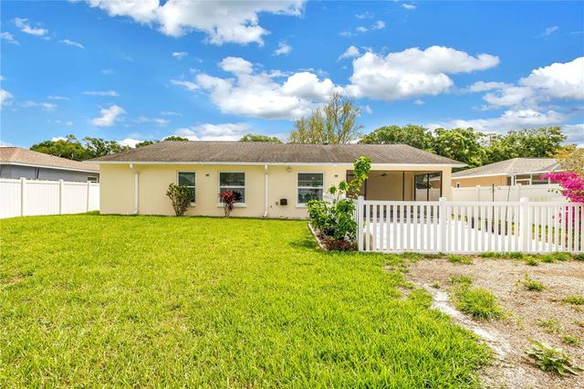 143 CHERRY LAUREL DRIVE, Palm Harbor, FL 34683