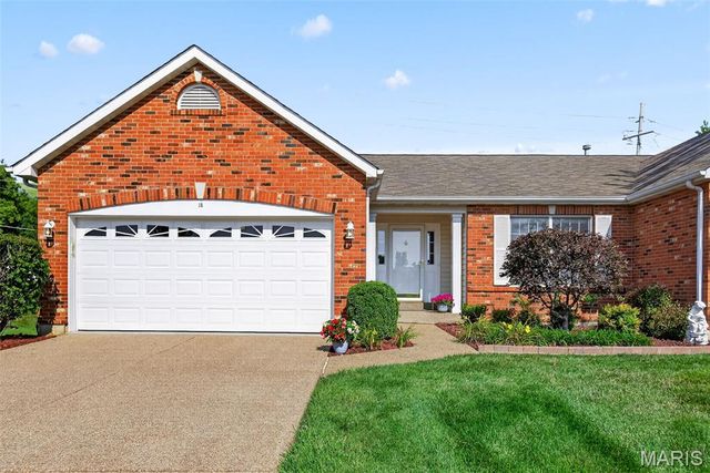 18 Farnsworth Court C, O'fallon, MO 63368