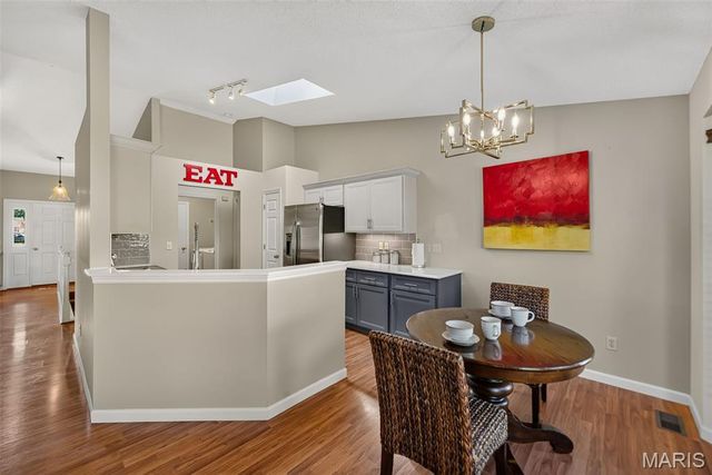 18 Farnsworth Court C, O'fallon, MO 63368