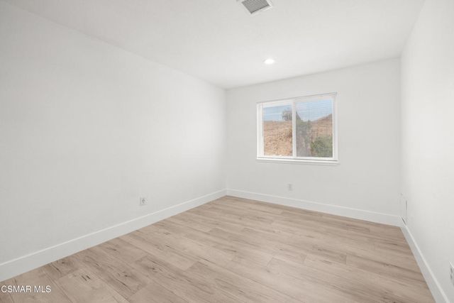 27917 Via Amistosa, Agoura Hills, CA 91301