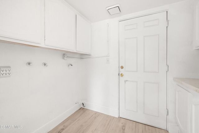 27917 Via Amistosa, Agoura Hills, CA 91301