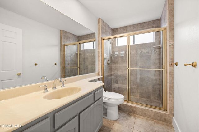 27917 Via Amistosa, Agoura Hills, CA 91301