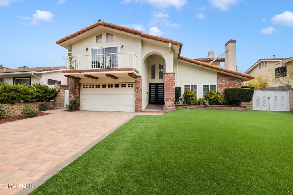 27917 Via Amistosa, Agoura Hills, CA 91301