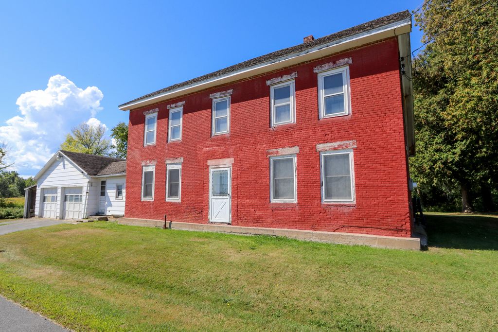 2783 Military Turnpike, West Chazy, NY 12992