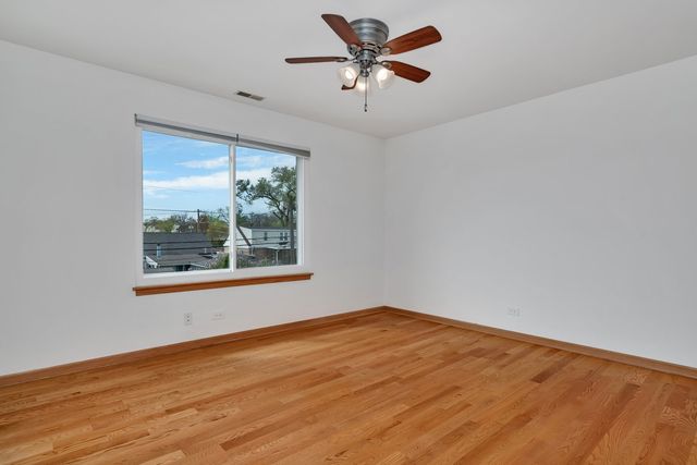 9418 Tulley Avenue, Oak Lawn, IL 60453