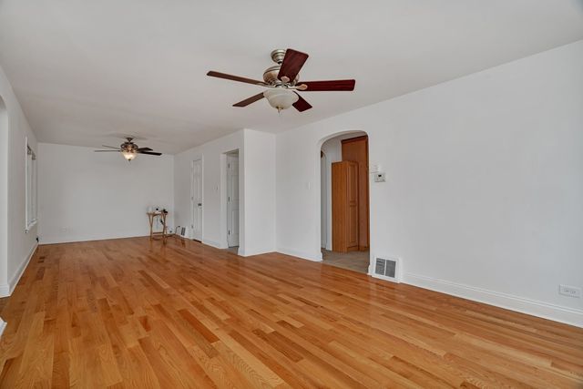 9418 Tulley Avenue, Oak Lawn, IL 60453