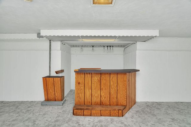 9418 Tulley Avenue, Oak Lawn, IL 60453