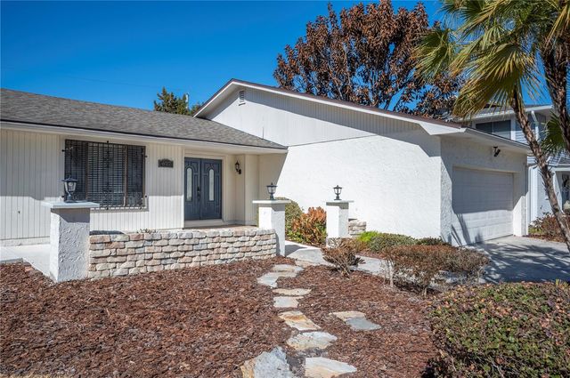 627 PALMORE COURT, Lakeland, FL 33813