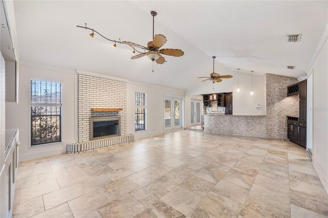 627 PALMORE COURT, Lakeland, FL 33813