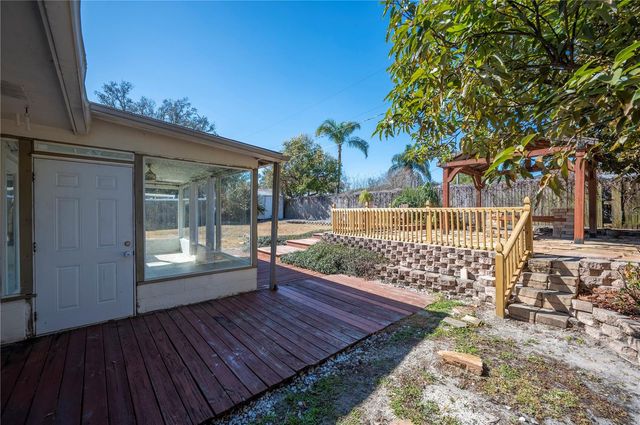 627 PALMORE COURT, Lakeland, FL 33813