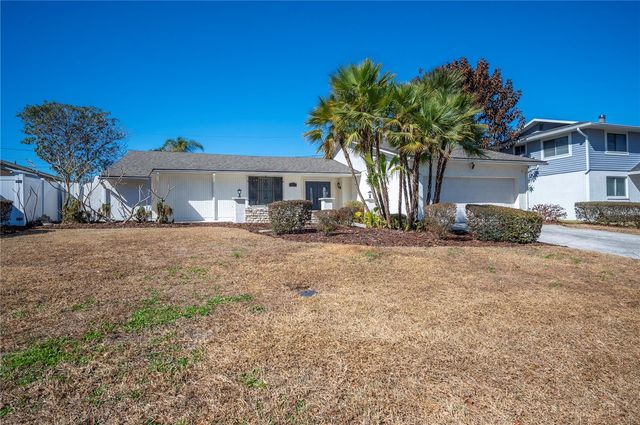 627 PALMORE COURT, Lakeland, FL 33813