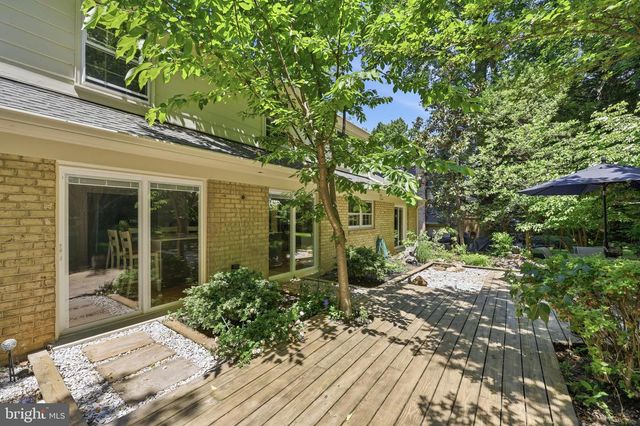 9004 COPENHAVER, Potomac, MD 20854