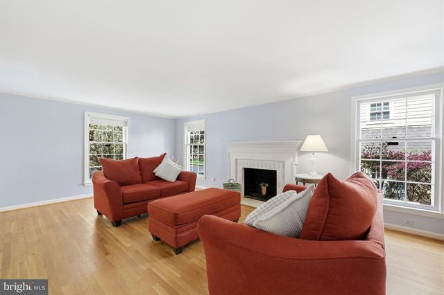 9004 COPENHAVER, Potomac, MD 20854
