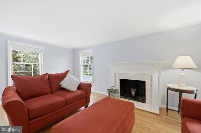 9004 COPENHAVER, Potomac, MD 20854