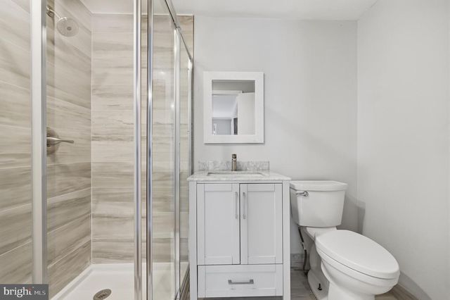 9004 COPENHAVER, Potomac, MD 20854