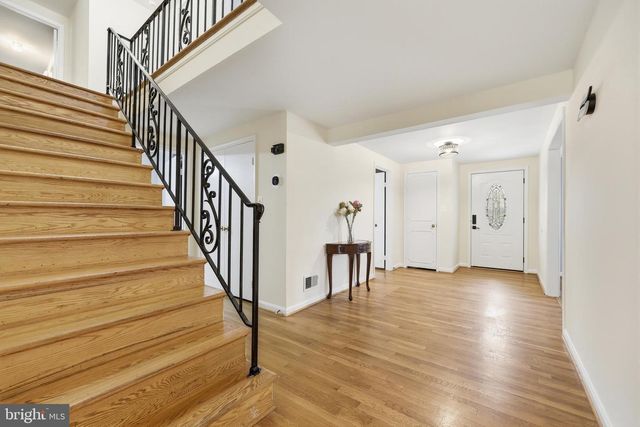 9004 COPENHAVER, Potomac, MD 20854