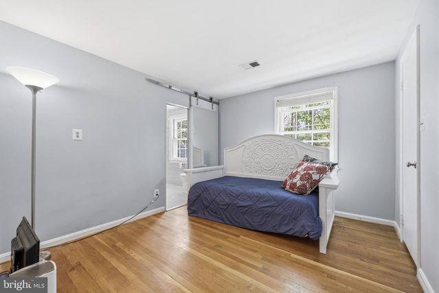 9004 COPENHAVER, Potomac, MD 20854