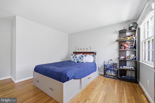 9004 COPENHAVER, Potomac, MD 20854