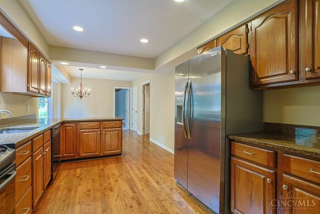 9677 Friar Tuck Drive, West Chester, OH 45069