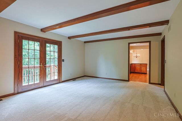 9677 Friar Tuck Drive, West Chester, OH 45069