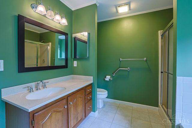 9677 Friar Tuck Drive, West Chester, OH 45069