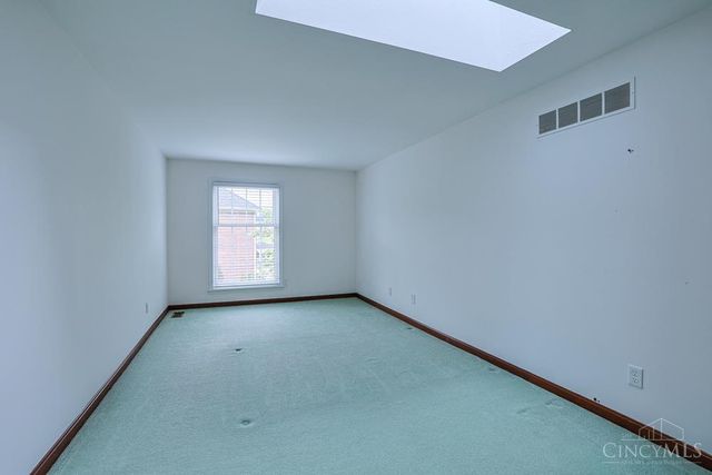 9677 Friar Tuck Drive, West Chester, OH 45069