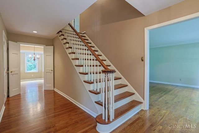 9677 Friar Tuck Drive, West Chester, OH 45069