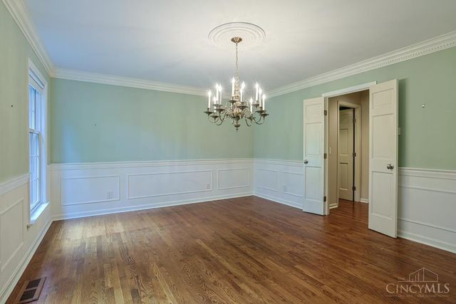 9677 Friar Tuck Drive, West Chester, OH 45069
