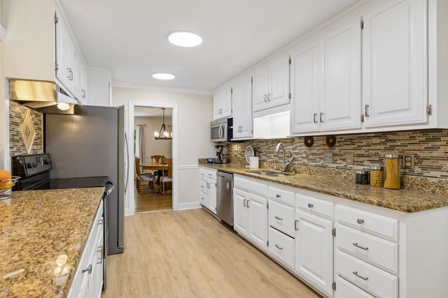 2137 Key Dr, Brentwood, TN 37027