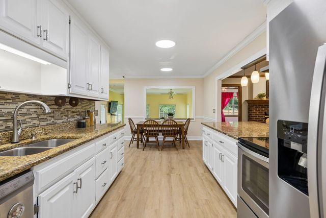 2137 Key Dr, Brentwood, TN 37027