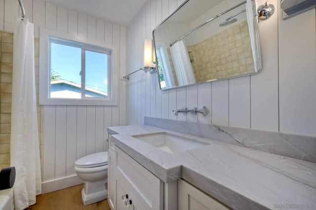 1311 Crestridge Dr, Oceanside, CA 92054