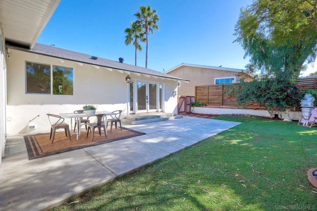 1311 Crestridge Dr, Oceanside, CA 92054