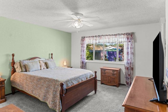 3395 Meadow Way, Rocklin, CA 95677