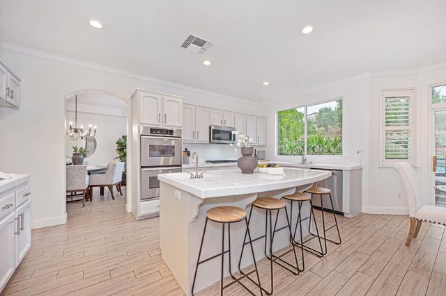 5321 Clipper Court, Rocklin, CA 95765