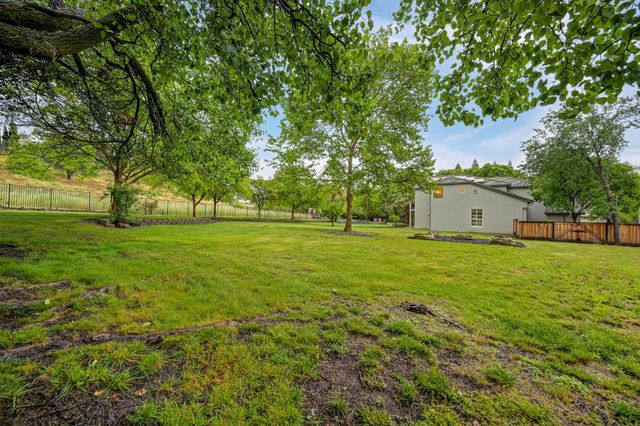 5321 Clipper Court, Rocklin, CA 95765