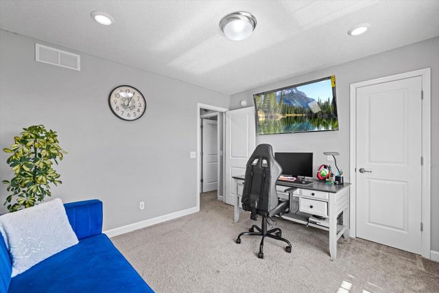 19387 Primrose Lane N, Corcoran, MN 55340