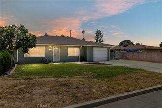27143 Norwood, Highland, CA 92346