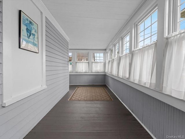28 Union Place, Lynbrook, NY 11563