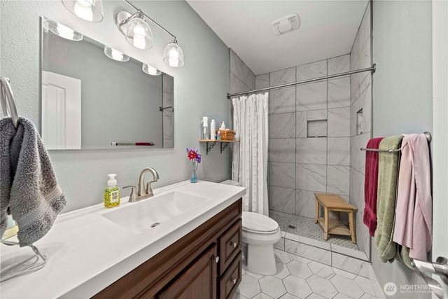 4715 116th Avenue E, Edgewood, WA 98372