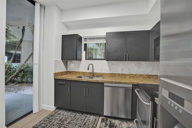 3300 NE 192nd Street 118, Aventura, FL 33180