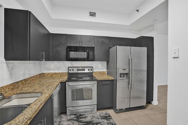 3300 NE 192nd Street 118, Aventura, FL 33180
