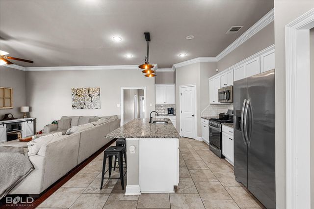 325 Coppice Place, Bossier City, LA 71111